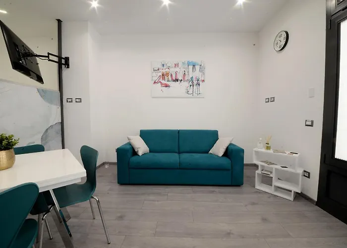 Daire San Saba Street 52