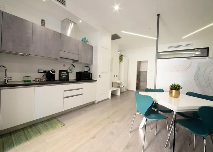 Daire San Saba Street 52